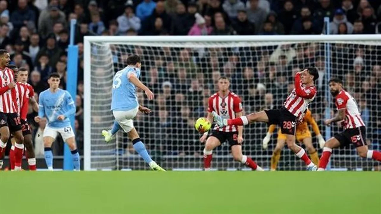 موعد وتفاصيل مشاهدة المواجهة المرتقبة بين مانشستر سيتي ونيوكاسل في الدوري الإنجليزي